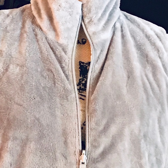 Reversible vest with zipper - Picture 2 of 5